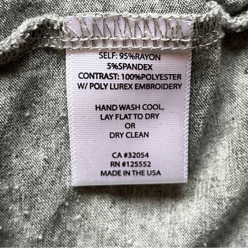 Dolan T-Shirt Anthropologie Blue & Gray  Lamai Embroidered Top Southwestern Sz M - Picture 6 of 15